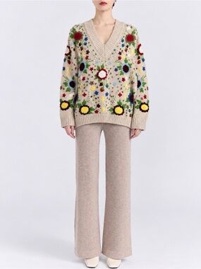 Zara Limited Edition Chunky Knit Floral Embroidered V Neck Sweater